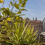 Enjoy Home - Attico In Centro Con Garage, Sant\'Antonio